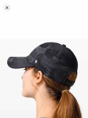Lululemon hat